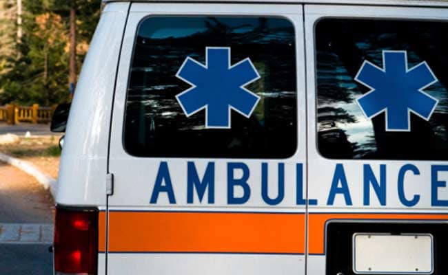 3 Workers Die As Storage Unit For Pulses Falls On Them At Maharashtra Mill 3 Workers Die As Storage Unit For Pulses Falls On Them At Maharashtra Mill