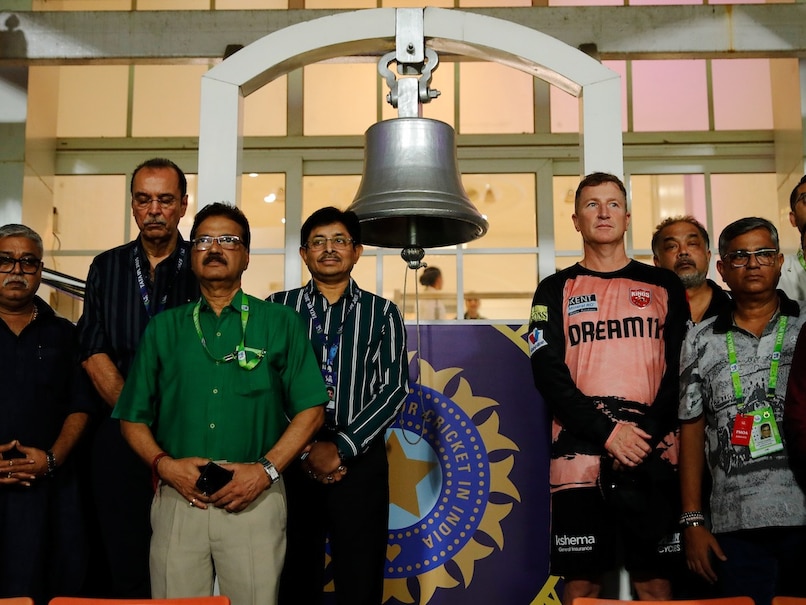 Cricket Association Of Bengal Pay Tribute To Pahalgam Victims; KKR, PBKS Players Wear Black Armbands