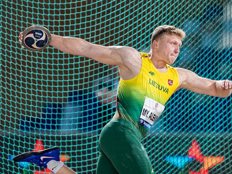 Mykolas Alekna Smashes His Own World Discus Record Mykolas Alekna Smashes His Own World Discus Record