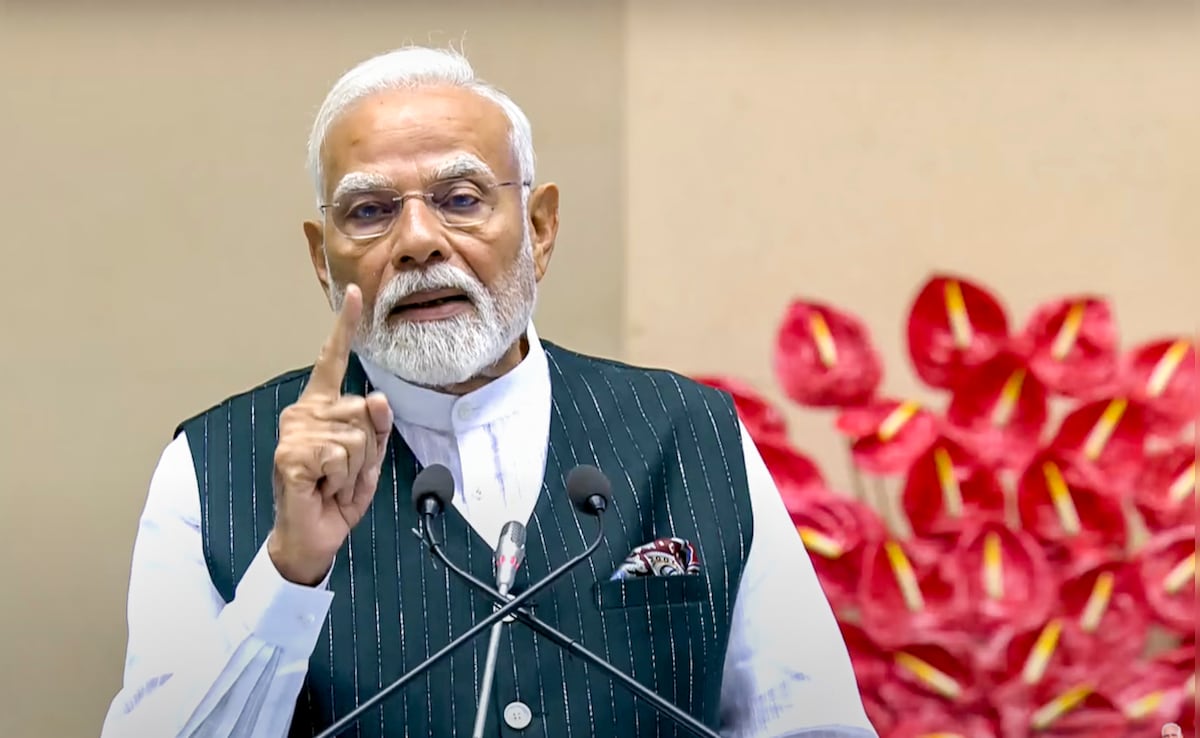 PM Modi Cuts Short Saudi Trip After J&K Attack, Leaves For India